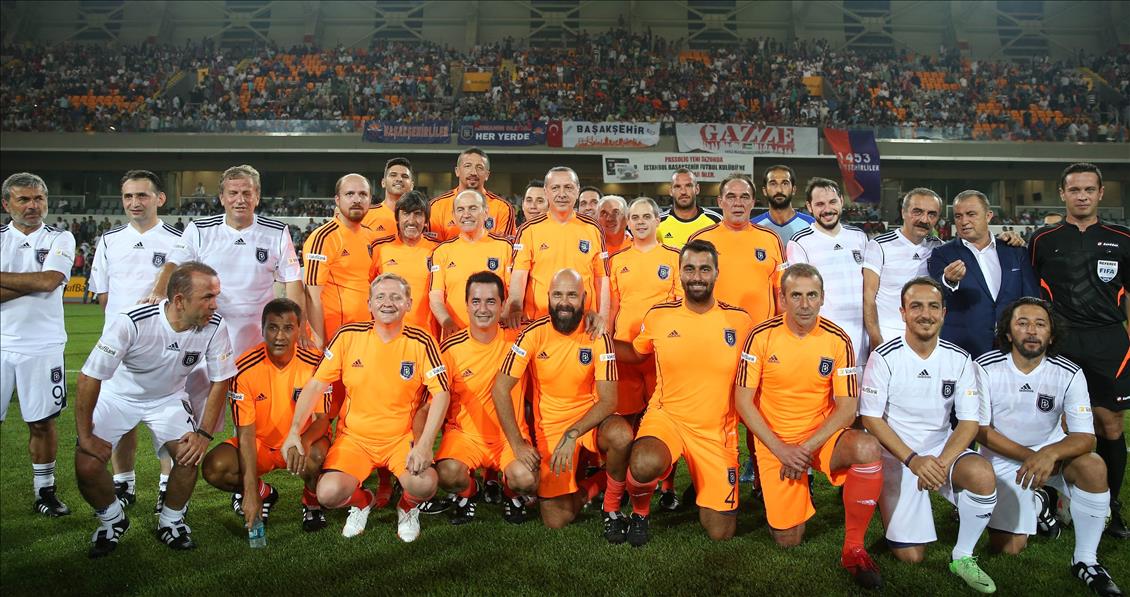 Başakşehir Fatih Terim Stadı açıldı