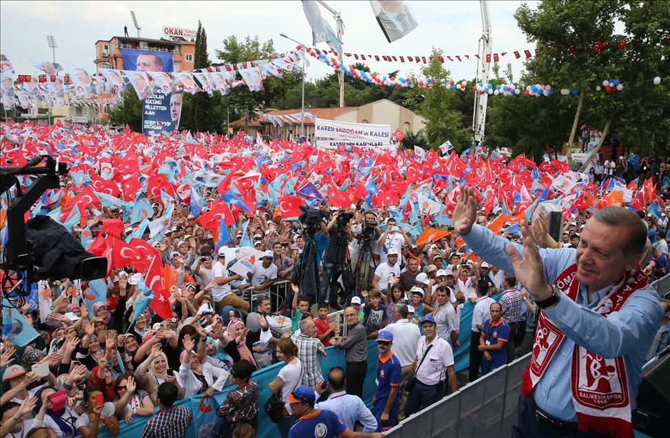 Cumhurbaşkanı adayı ve Başbakan Erdoğan, Balıkesir'de