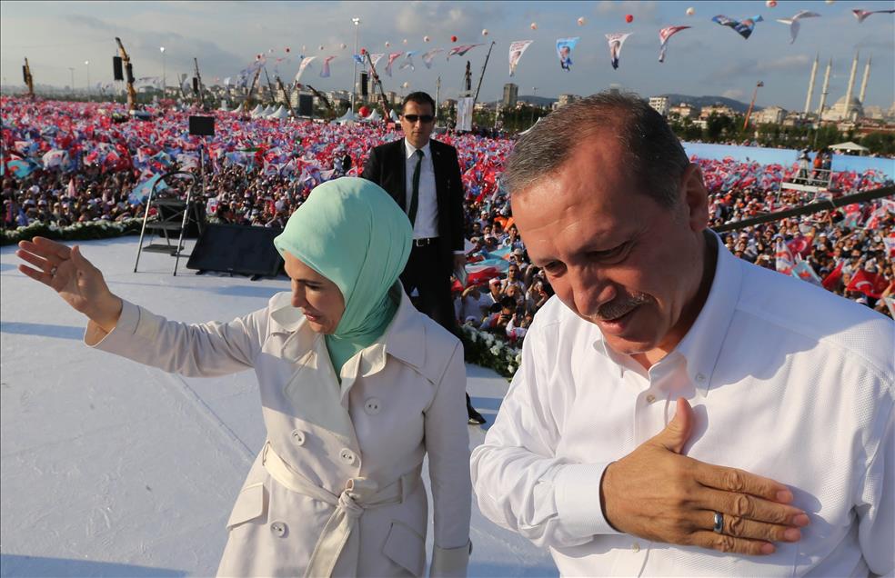 Cumhurbaşkanı adayı ve Başbakan Erdoğan'ın İstanbul mitingi