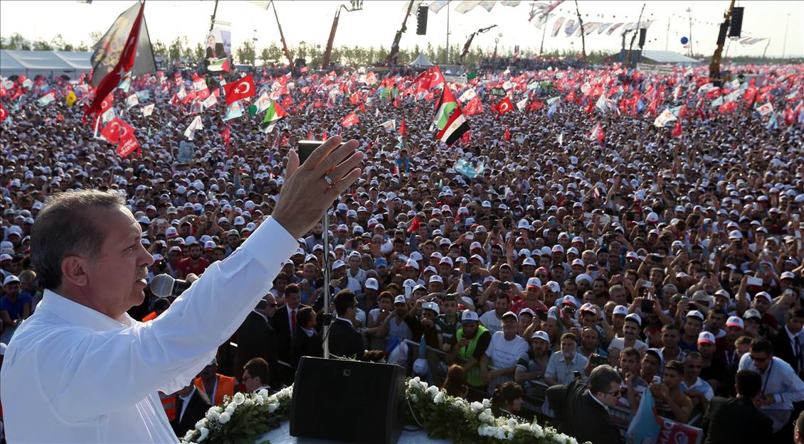 Cumhurbaşkanı adayı ve Başbakan Erdoğan'ın İstanbul mitingi