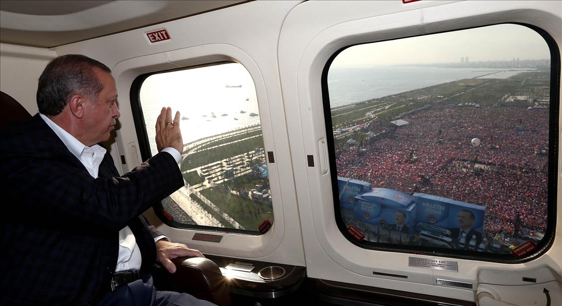 Cumhurbaşkanı adayı ve Başbakan Erdoğan'ın İstanbul mitingi