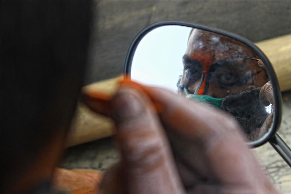 Indonesians prepare for the end of Idul Fitri