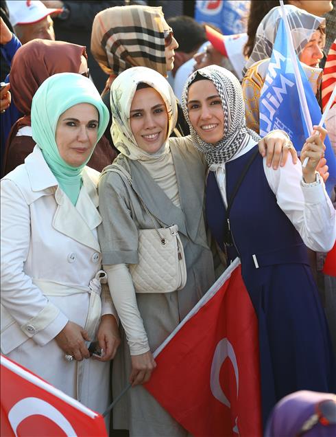 Cumhurbaşkanı adayı ve Başbakan Erdoğan'ın İstanbul mitingi