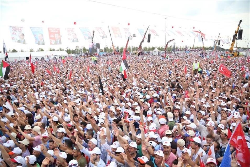 Cumhurbaşkanı adayı ve Başbakan Erdoğan'ın İstanbul mitingi