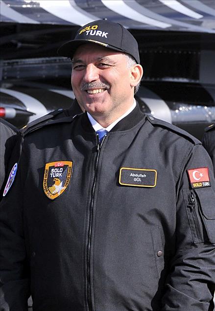 Cumhurbaşkanı Gül'ün şapkalı halleri