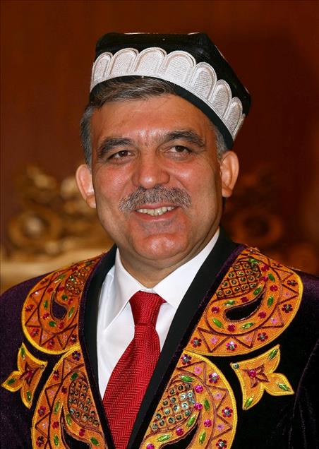 Cumhurbaşkanı Gül'ün şapkalı halleri