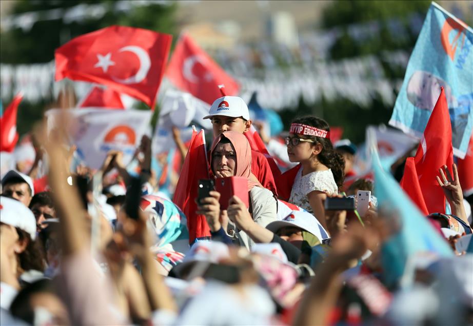 Cumhurbaşkanı adayı ve Başbakan Erdoğan'ın Malatya mitingi