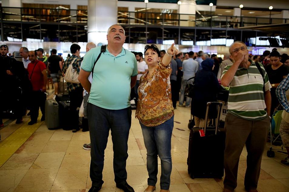 İstanbul'da uçak seferleri iptal oldu