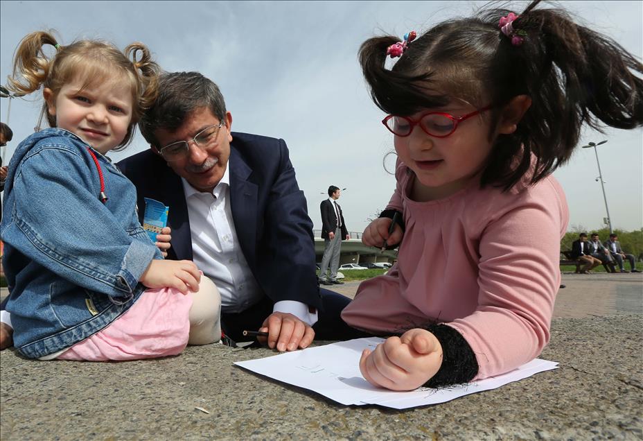 AA Objektiflerinden Ahmet Davutoğlu