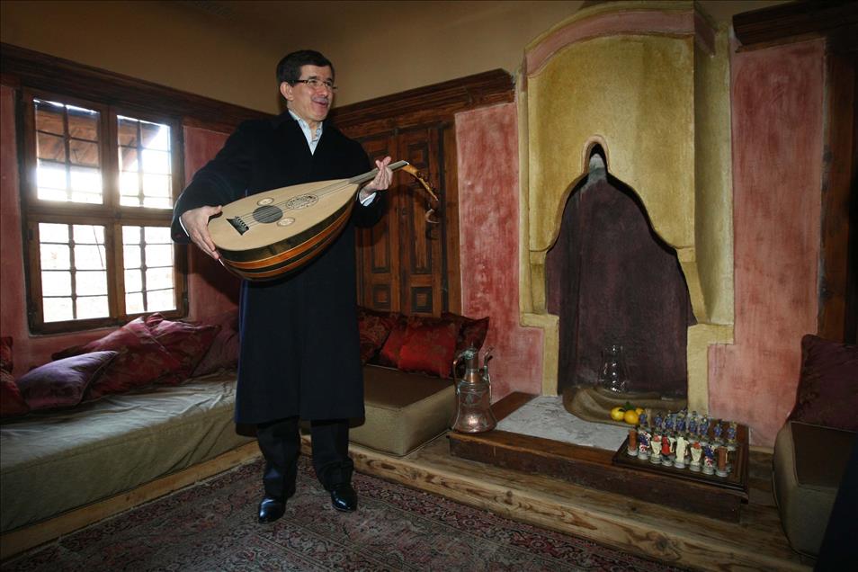 AA Objektiflerinden Ahmet Davutoğlu