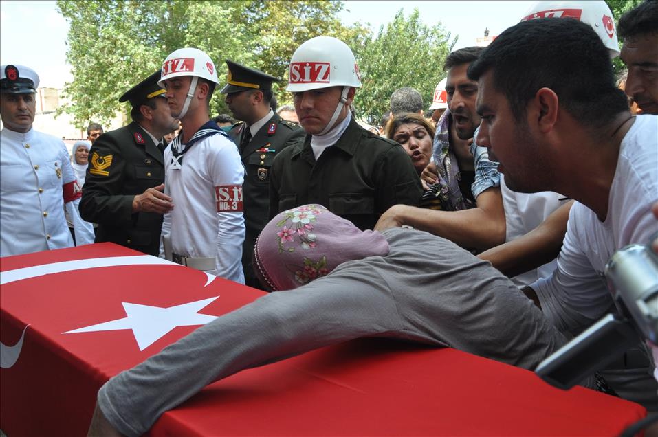 Lice'deki heykel gerginliği