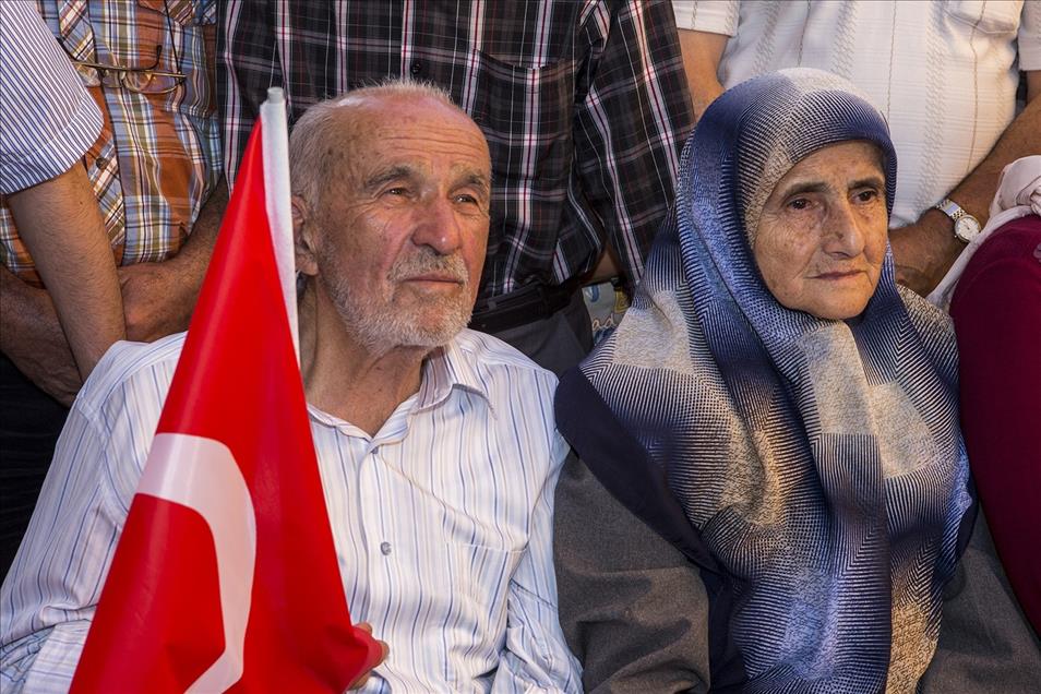 Ahmet Davutoğlu'nun AK Parti Genel Başkan adayı gösterilmesi