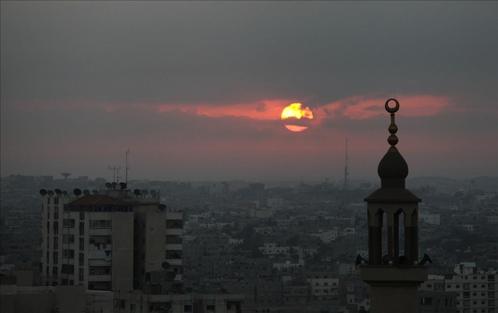 Gazze'de gün doğumu