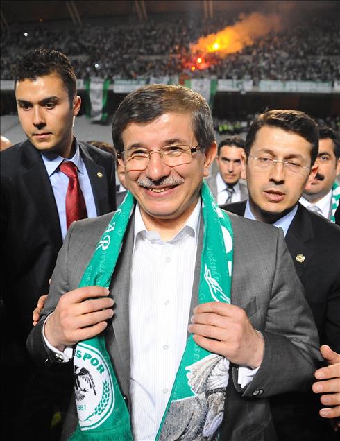 AA Objektiflerinden Ahmet Davutoğlu