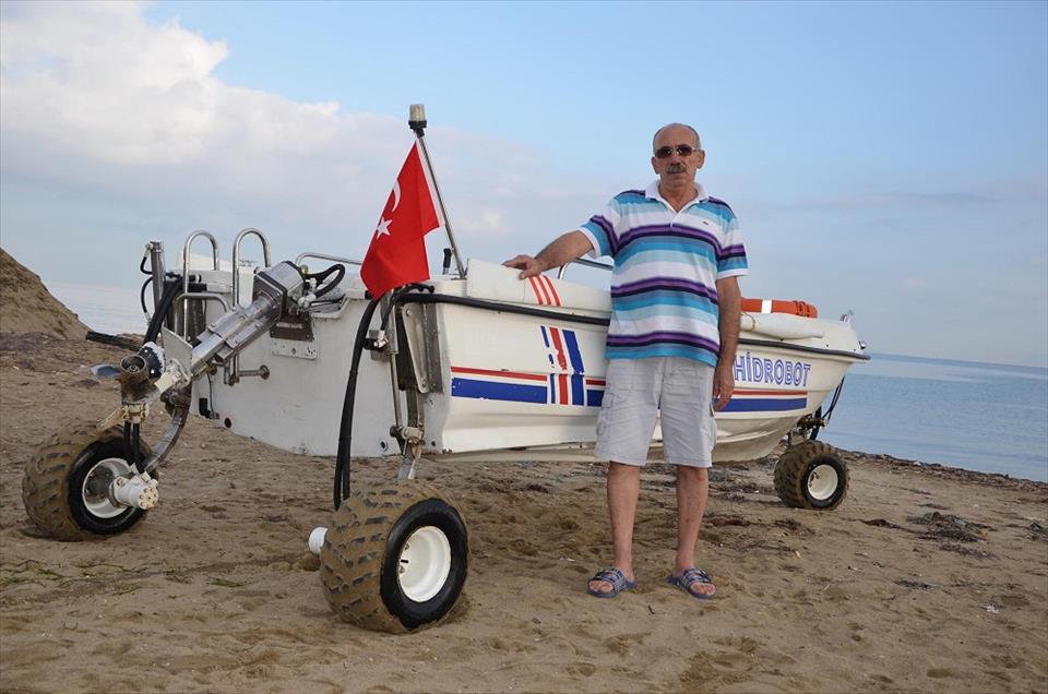 Hidrolik ustasından "karada ve denizde gidebilen tekne sistemi"