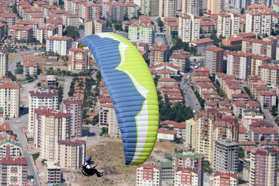 Uluslararası Ali Dağı Yamaç Paraşütü Yarışması