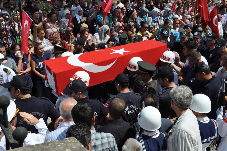 Lice'deki heykel gerginliği