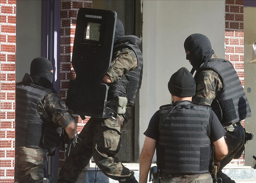 Ankara'da silahlı çatışma