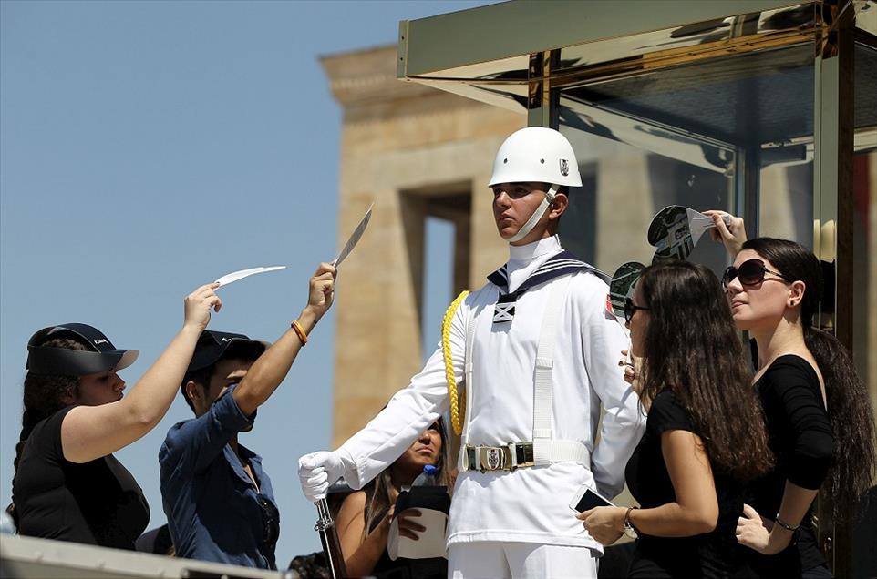 Anıtkabir'de rekor denemesi