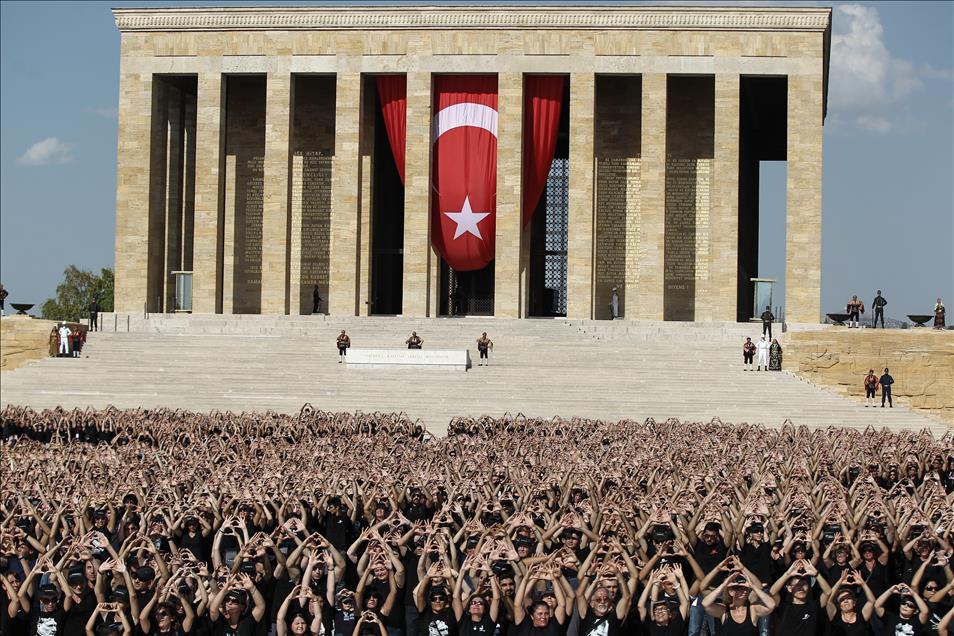 Anıtkabir'de rekor denemesi