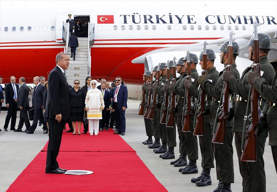 Cumhurbaşkanı Erdoğan KKTC'de 
