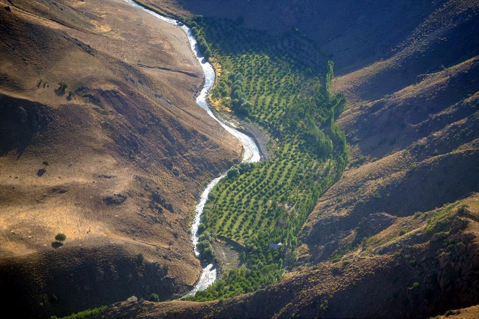 Kuş bakışı Van ve Hakkari
