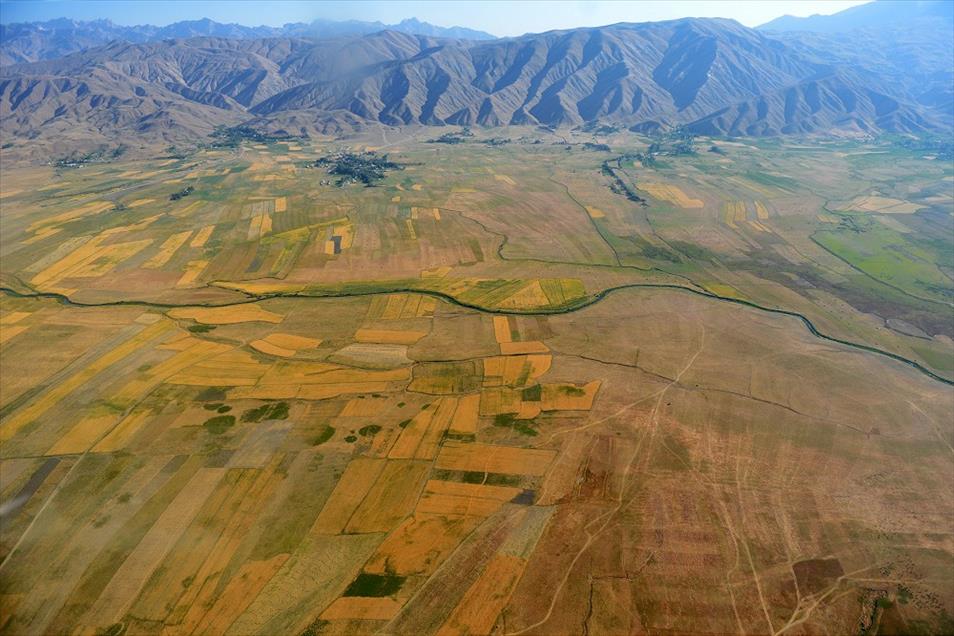Kuş bakışı Van ve Hakkari