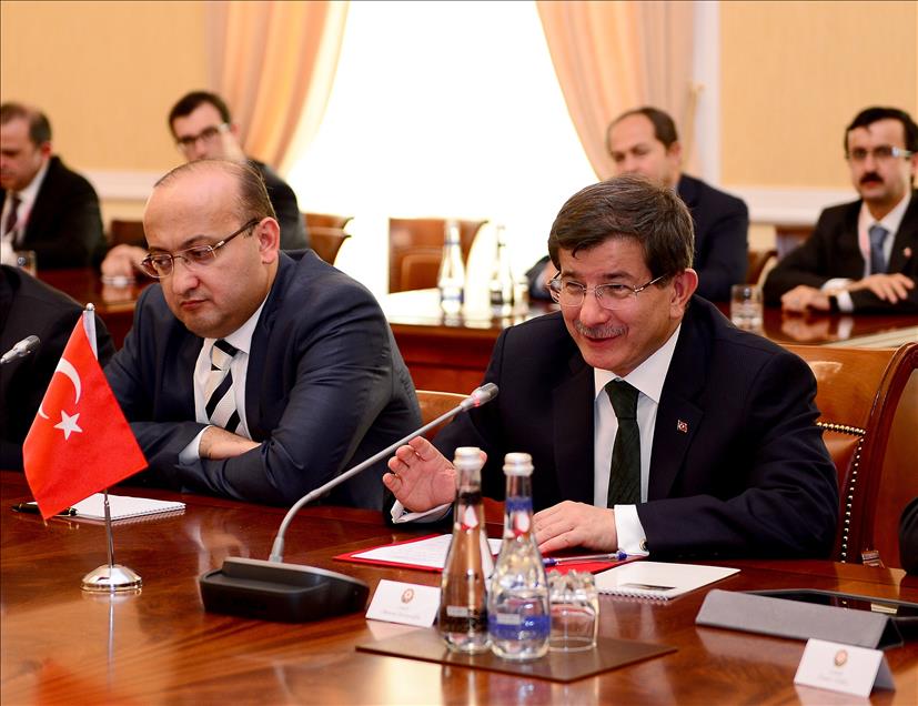 Başbakan Davutoğlu Bakü'de