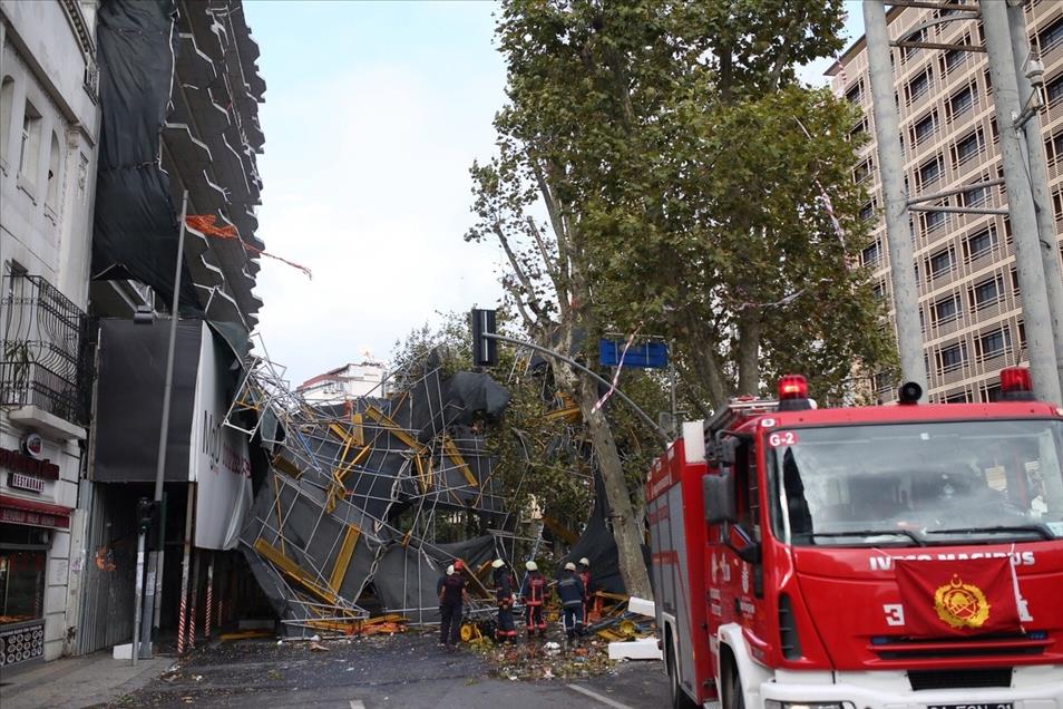 İstanbul'da fırtına