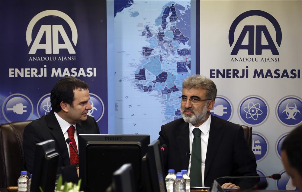 Bakan Yıldız AA Enerji Masası'nın ilk konuğu