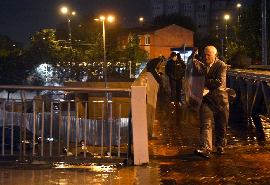 İstanbul'da şiddetli yağış ve fırtına