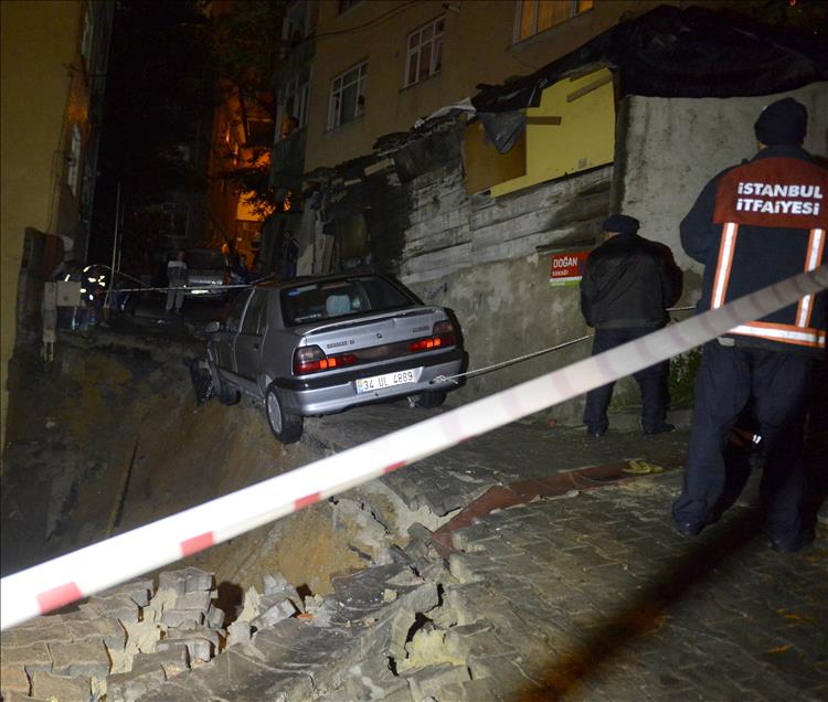 İstanbul'da şiddetli yağış ve fırtına