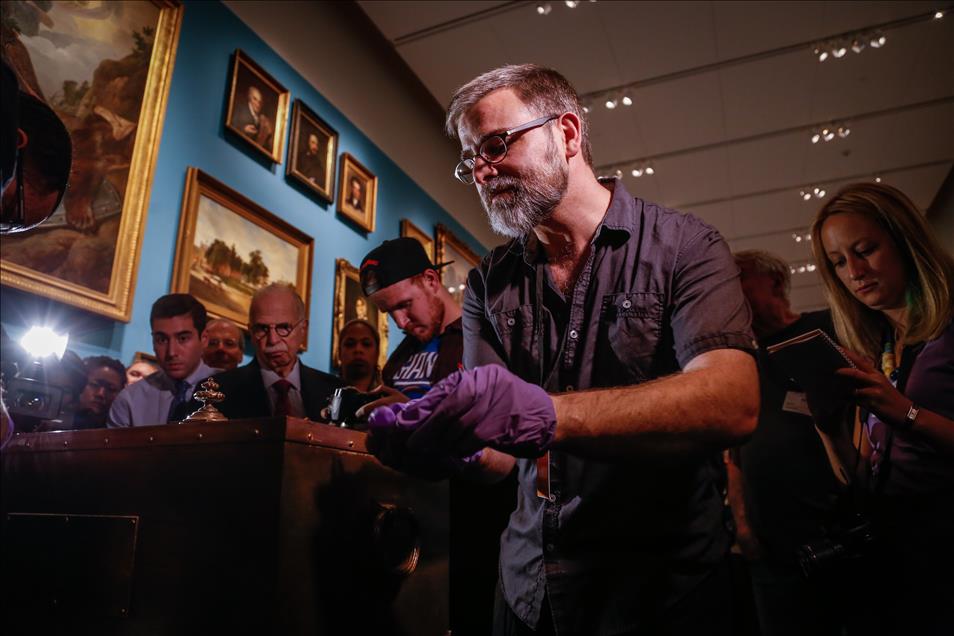 Oldest known NYC time capsule opened
