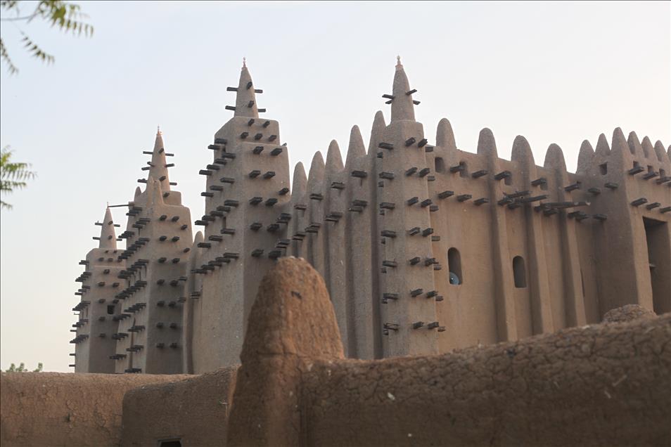 Afrika’nın kerpiç sarayı, Djenne Ulu Camii