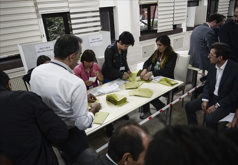 Hakim ve savcıların oy verme işlemi sona erdi