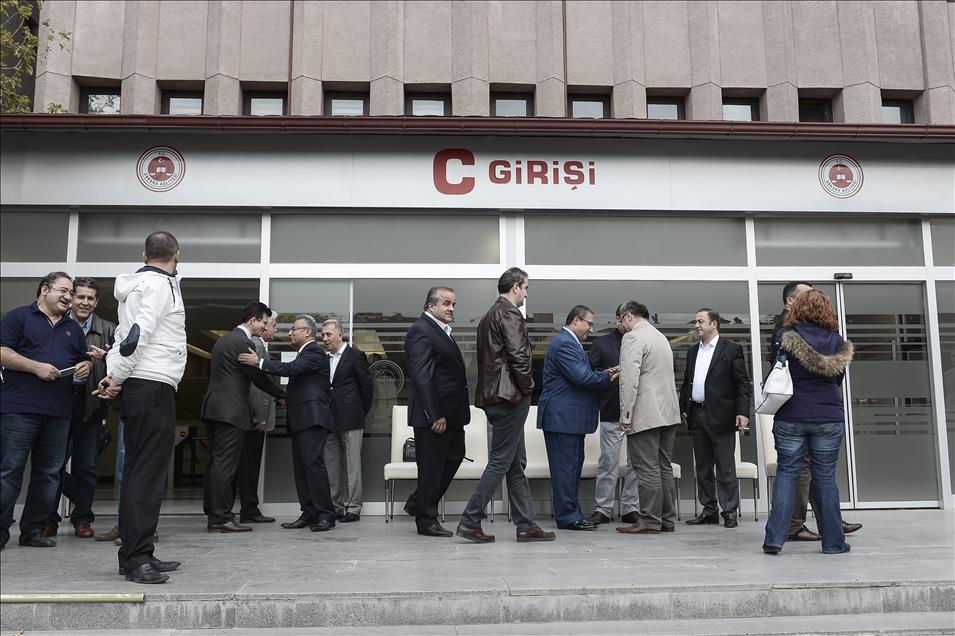 Hakim ve savcılar sandık başında