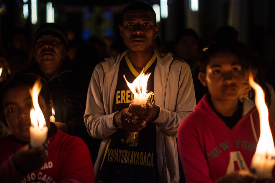 PERU CAPTIVES OF FAITH