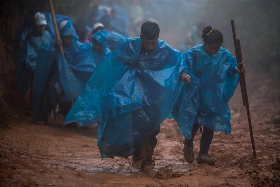 PERU CAPTIVES OF FAITH