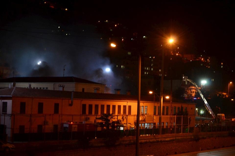 Kocaeli C Tipi Kapalı İnfaz Kurumu'nda yangın
