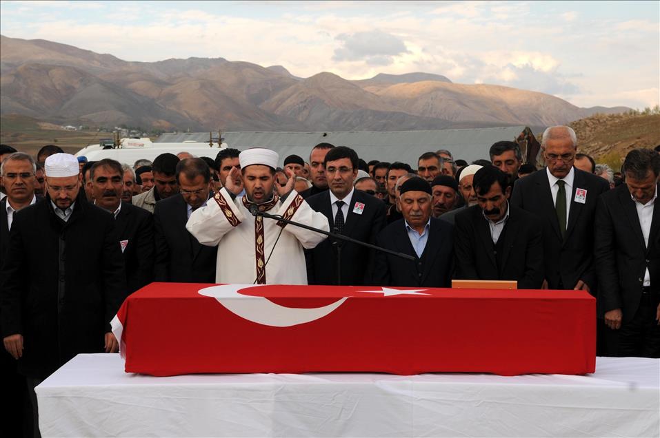 Yüksekova'da 3 askerin şehit edilmesi