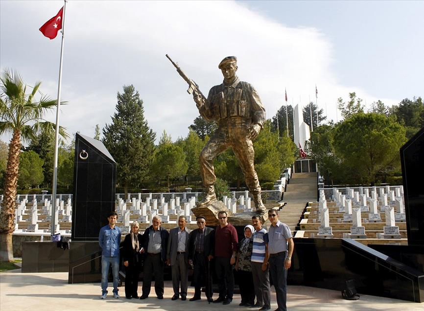 Şehitlerle 40 yıl sonra göz yaşartan buluşma