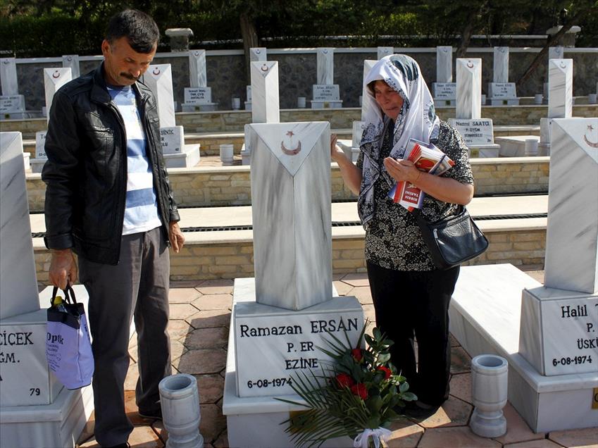 Şehitlerle 40 yıl sonra göz yaşartan buluşma