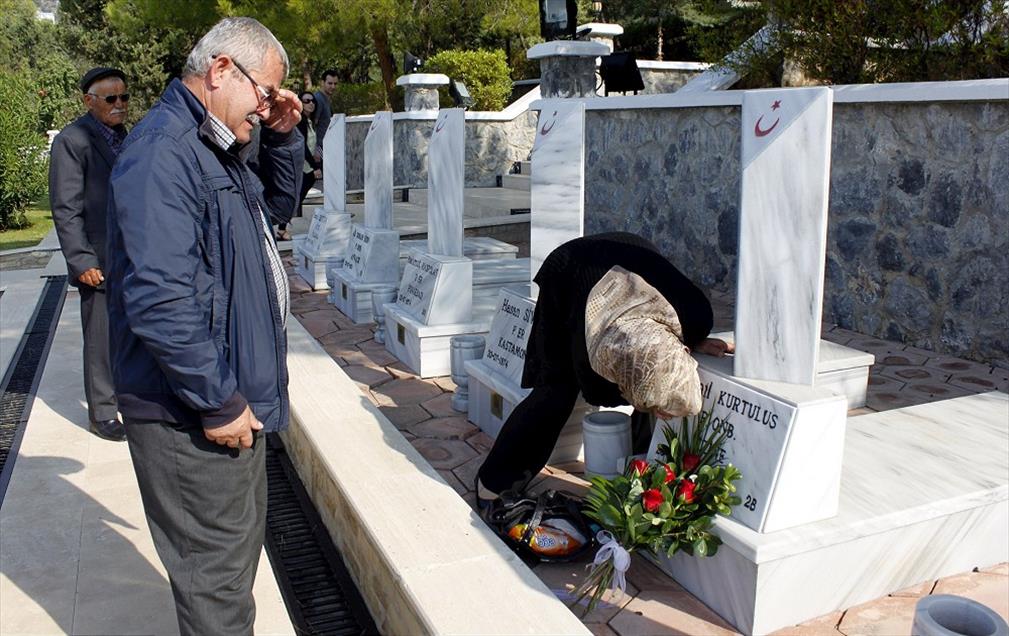 Şehitlerle 40 yıl sonra göz yaşartan buluşma