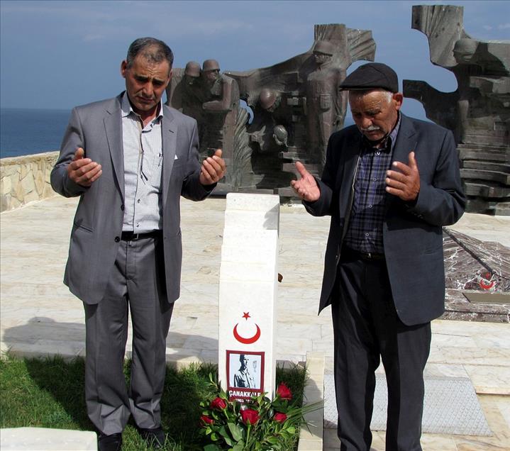 Şehitlerle 40 yıl sonra göz yaşartan buluşma