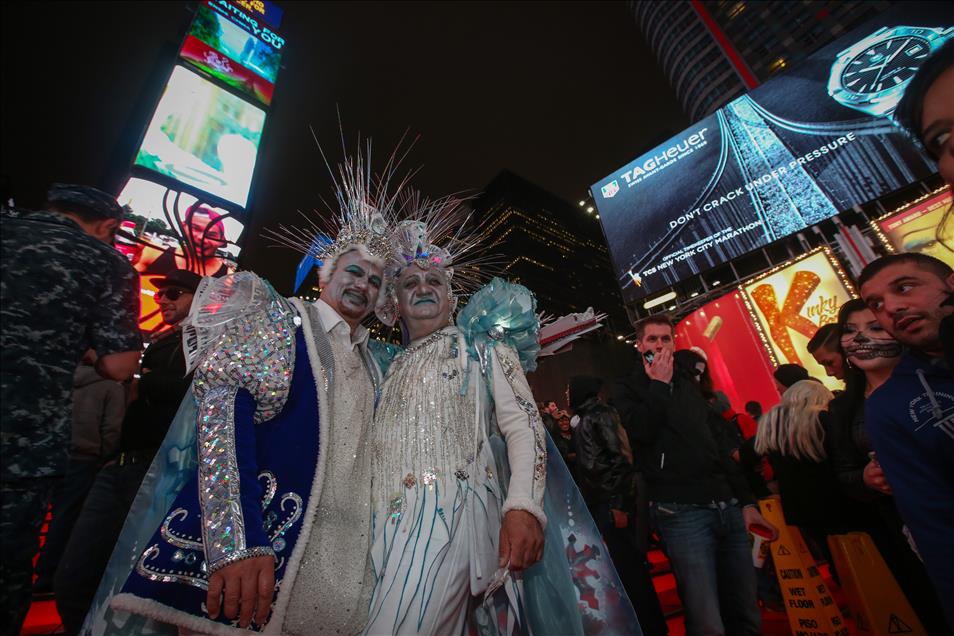 New York'ta Cadılar Bayramı kutlandı