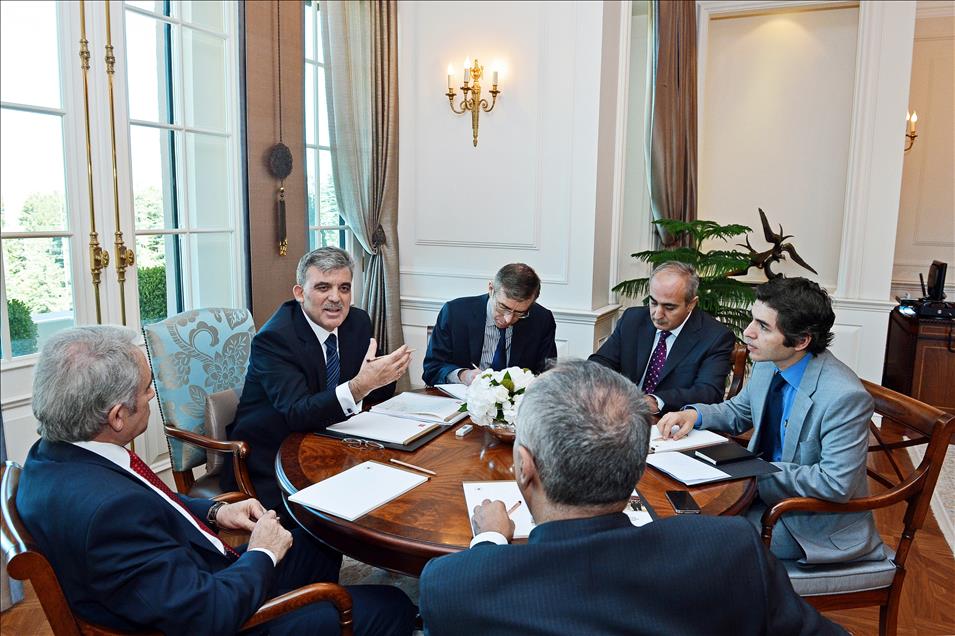 Abdullah Gül'ün yayınlanmamış kareleri "A Protokol"de