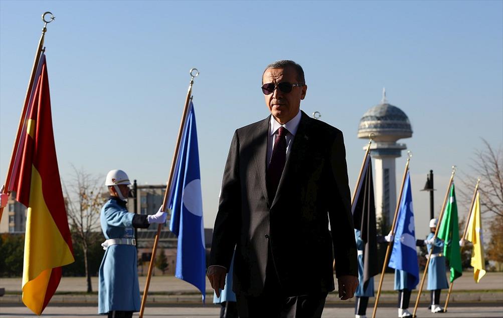 Cumhurbaşkanı Erdoğan, Muhafız Alayı'nı ziyaret etti