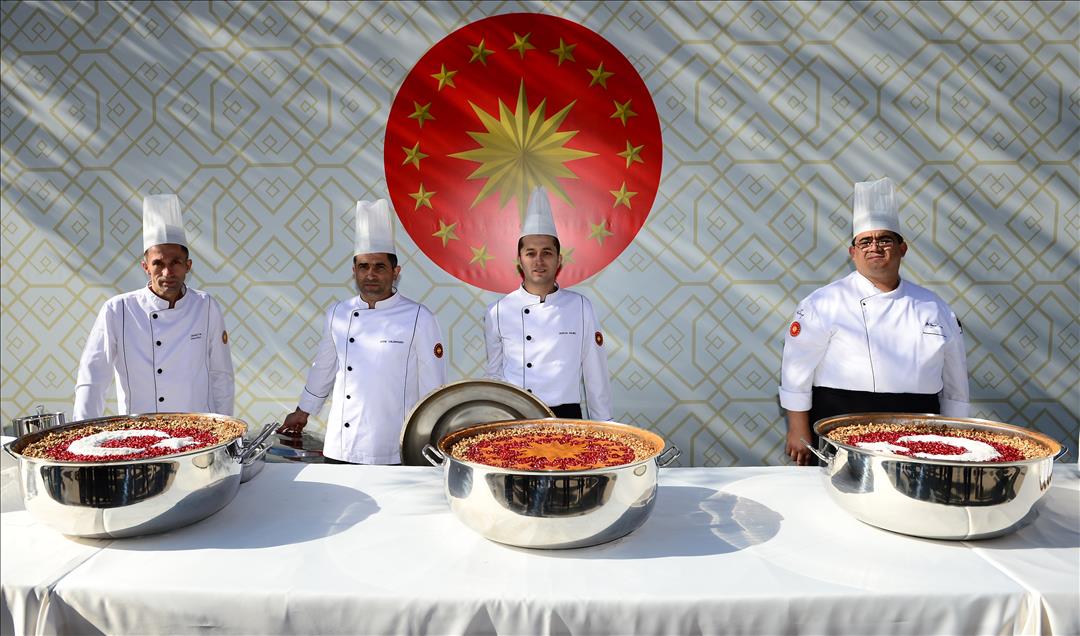 Cumhurbaşkanlığından vatandaşlara aşure ikramı