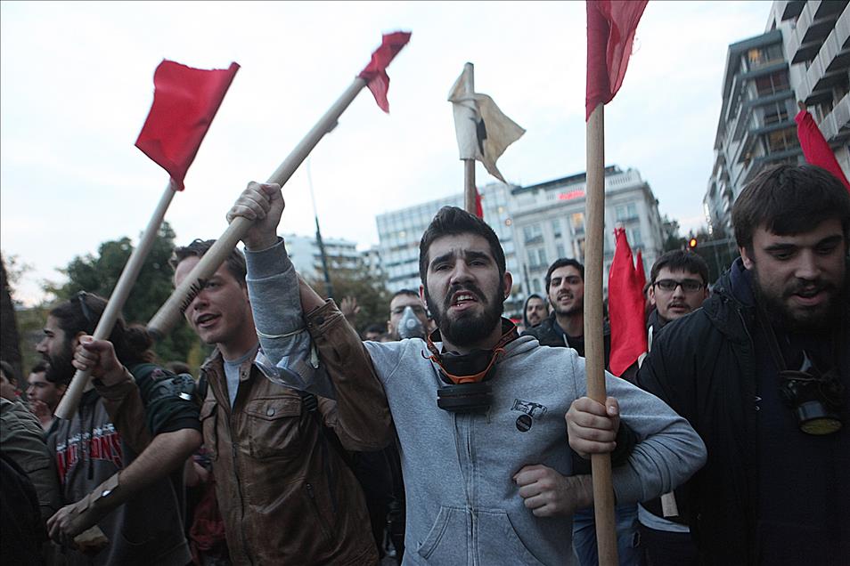 Yunanistan'da 17 Kasım gösterileri