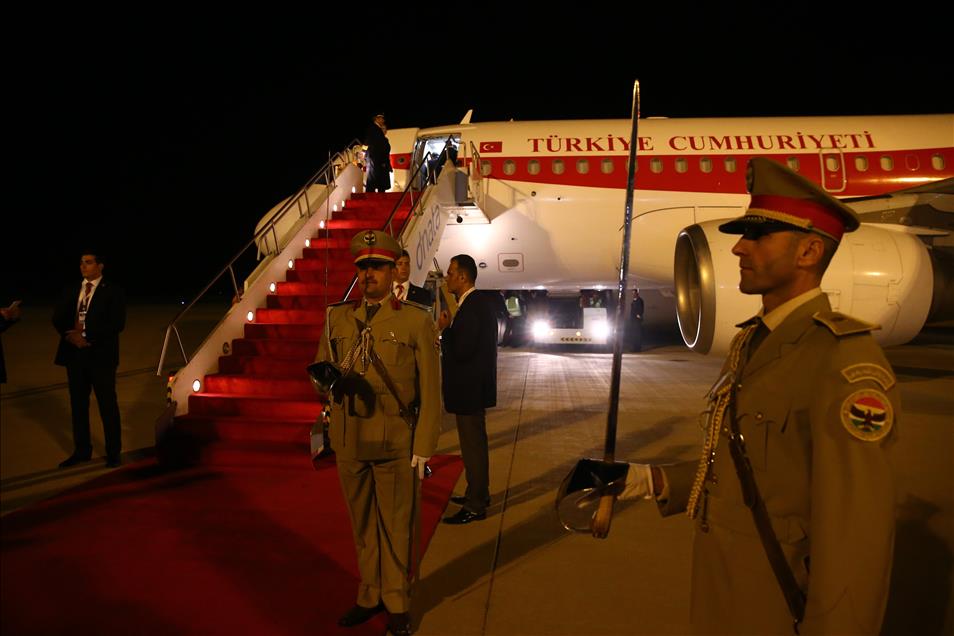 Başbakan Davutoğlu Erbil'e geldi